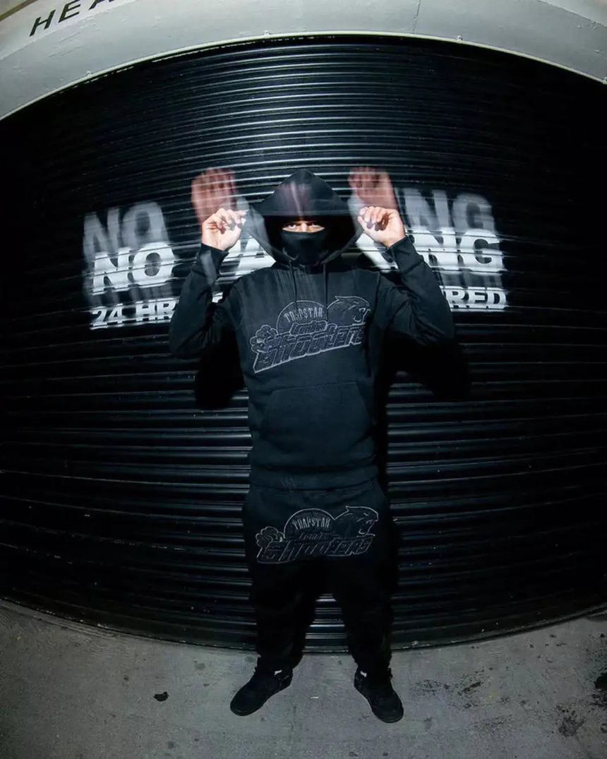 Trapstar London Shooters Tracksuit Blackout Edition – Theplugnz